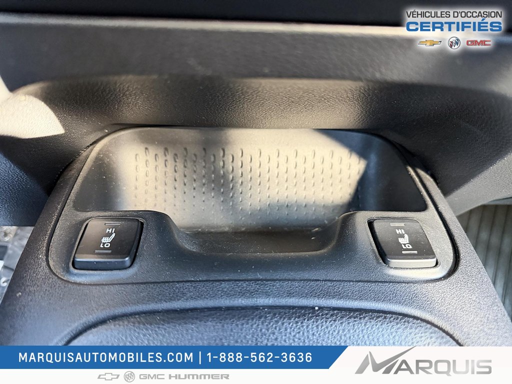 2022 Toyota Corolla in Matane, Quebec - 15 - w1024h768px