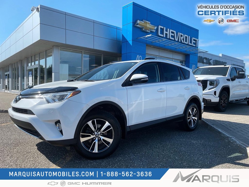 Toyota RAV4  2018 à Matane, Québec - 2 - w1024h768px