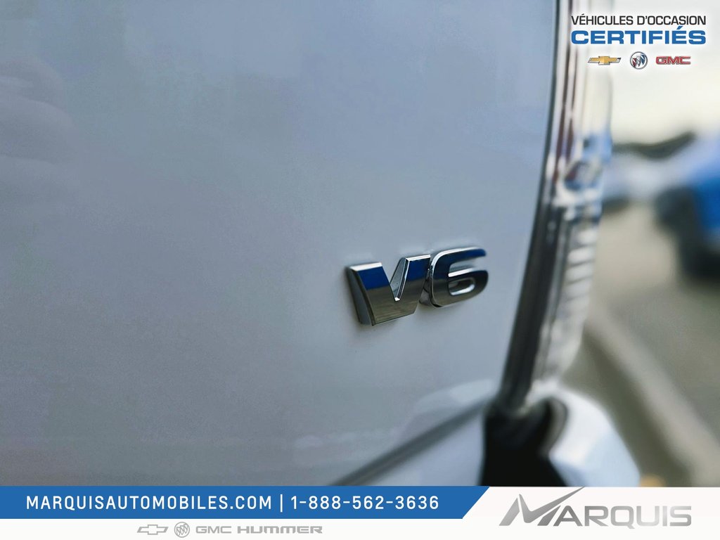 2023 Toyota Tacoma in Matane, Quebec - 4 - w1024h768px