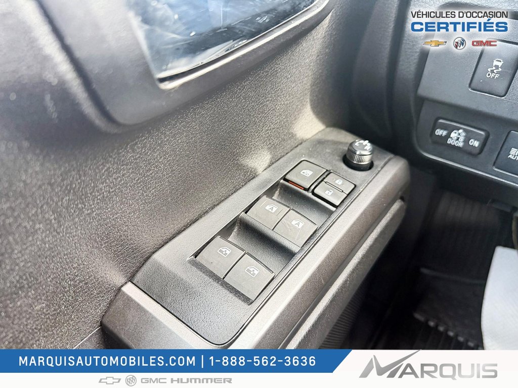 2023 Toyota Tacoma in Matane, Quebec - 7 - w1024h768px