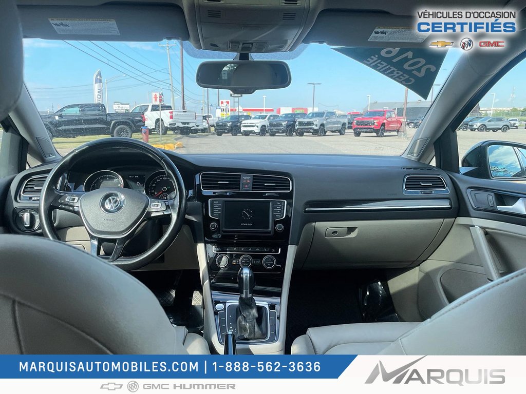 2016 Volkswagen Golf in Matane, Quebec - 21 - w1024h768px