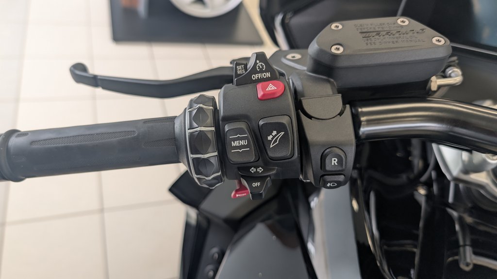 BMW K1600B  2023 à Boucherville, Québec - 8 - w1024h768px