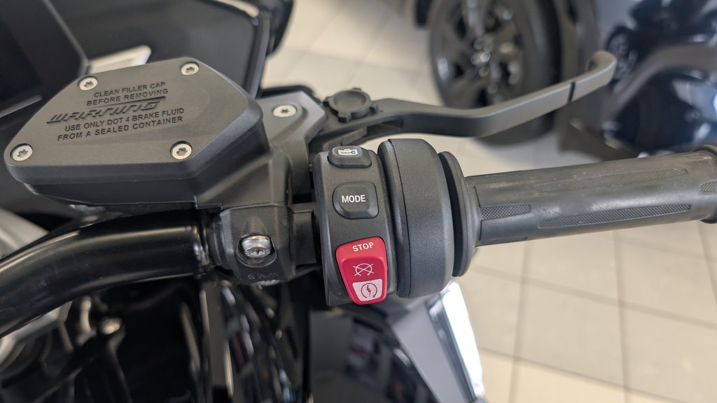 BMW K1600B  2023 à Boucherville, Québec - 9 - w1024h768px