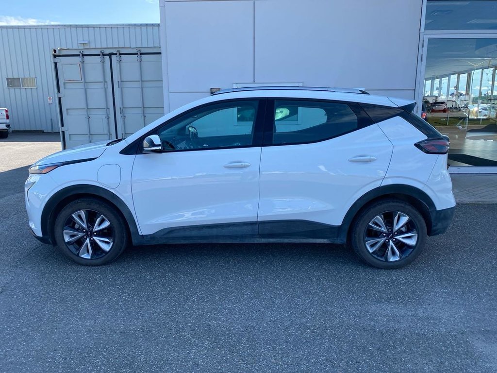 Chevrolet BOLT EUV LT, BAS KM, GARANTIE 2023 à Boucherville, Québec - 3 - w1024h768px