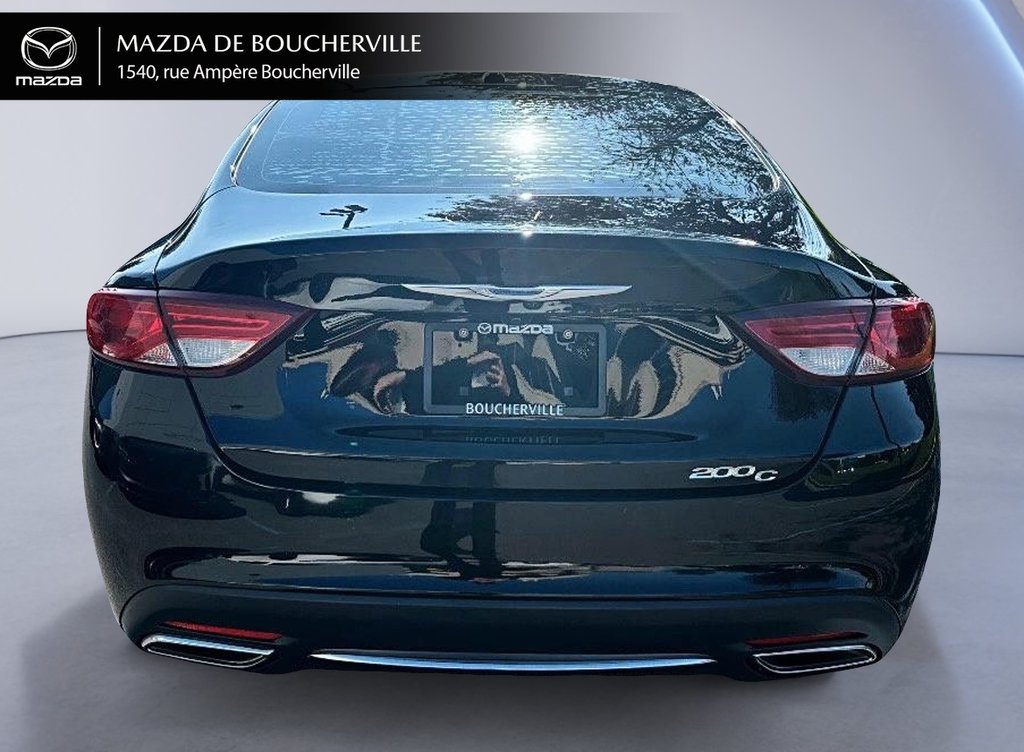 2015 Chrysler 200 200C,V6 3.6L - CUIR - TOIT-NAV in Boucherville, Quebec - 5 - w1024h768px