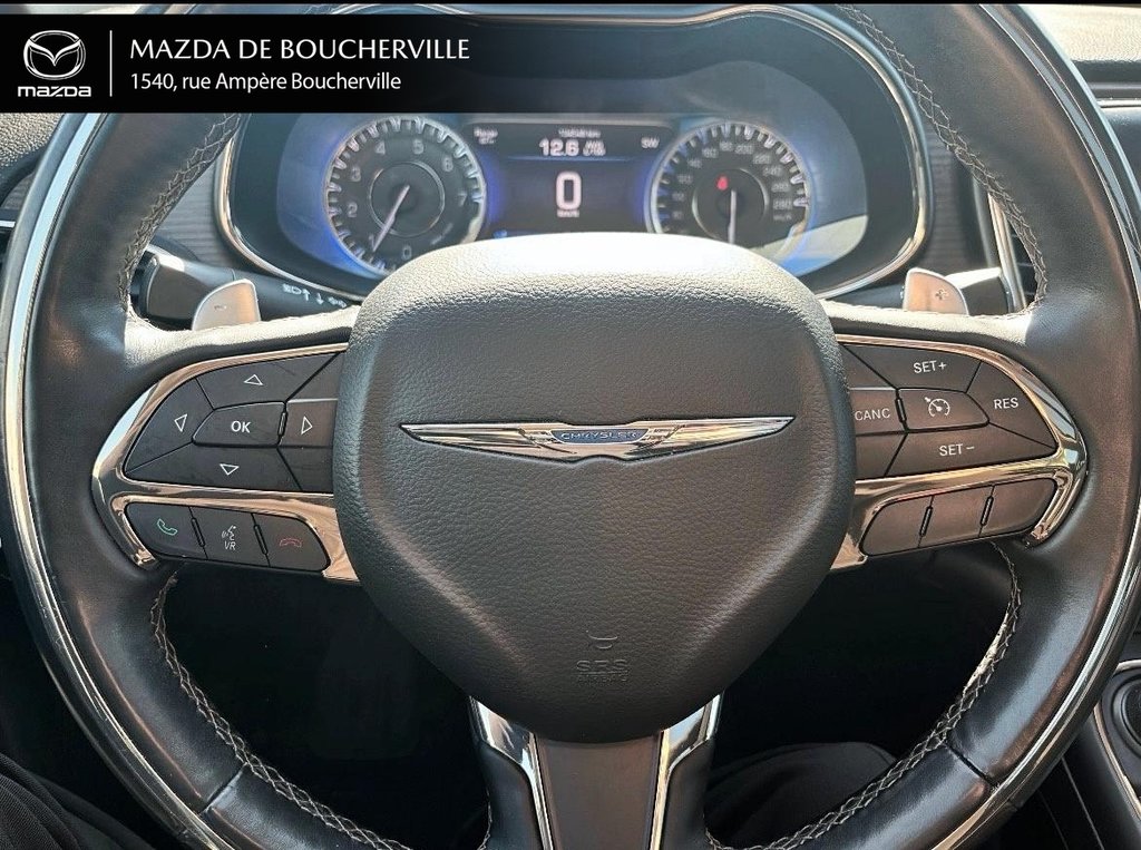 2015 Chrysler 200 200C,V6 3.6L - CUIR - TOIT-NAV in Boucherville, Quebec - 8 - w1024h768px