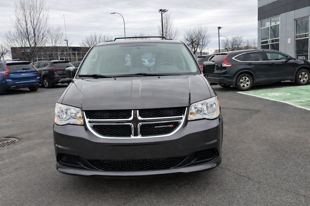 Dodge Grand Caravan 7 PASSAGERS TRÈS BAS KM 2015 à Boucherville, Québec - 3 - w1024h768px