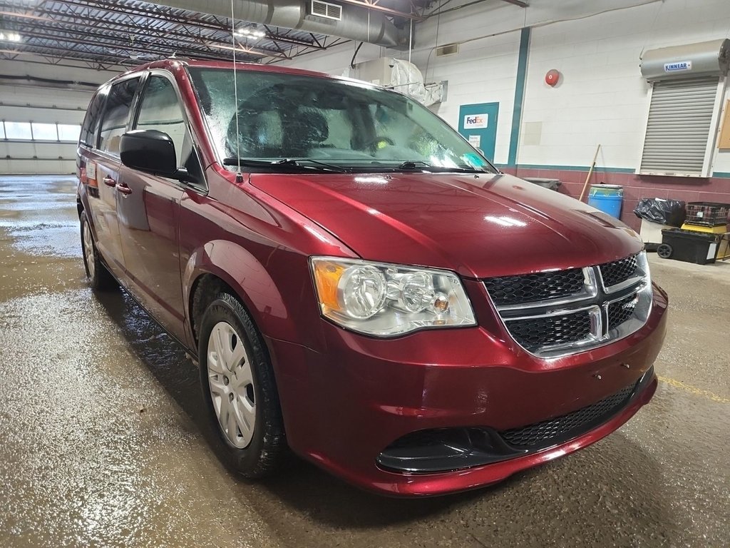 2019 Dodge Grand Caravan SXT STOW N'GO BAS KM JAMAIS ACCIDENTÉ in Boucherville, Quebec - 1 - w1024h768px