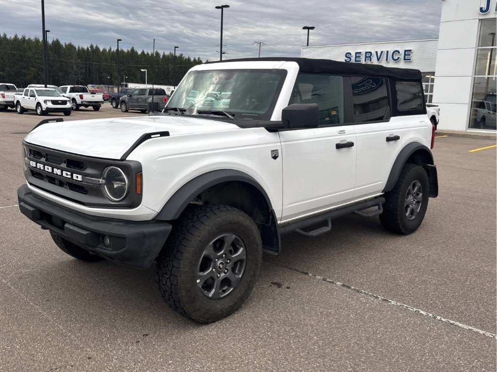 Ford Bronco Big Bend, 4x4, BAS KM 2022 à Boucherville, Québec - 1 - w1024h768px