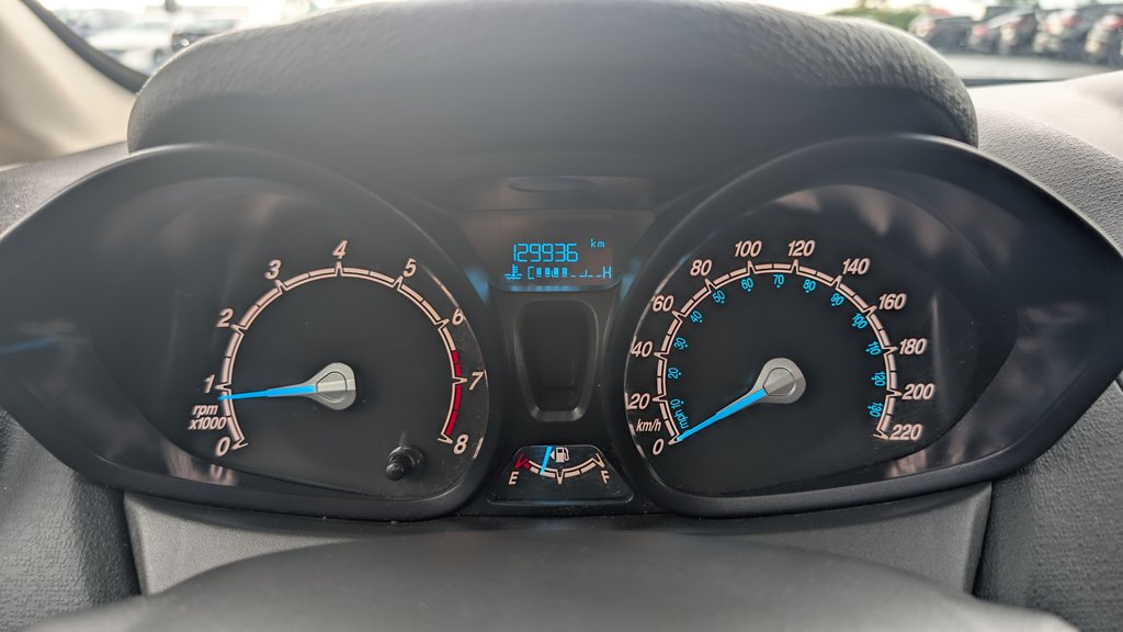 2015 Ford Fiesta BAS KM, SYNC, AIR CLIMATISÉ in Boucherville, Quebec - 13 - w1024h768px