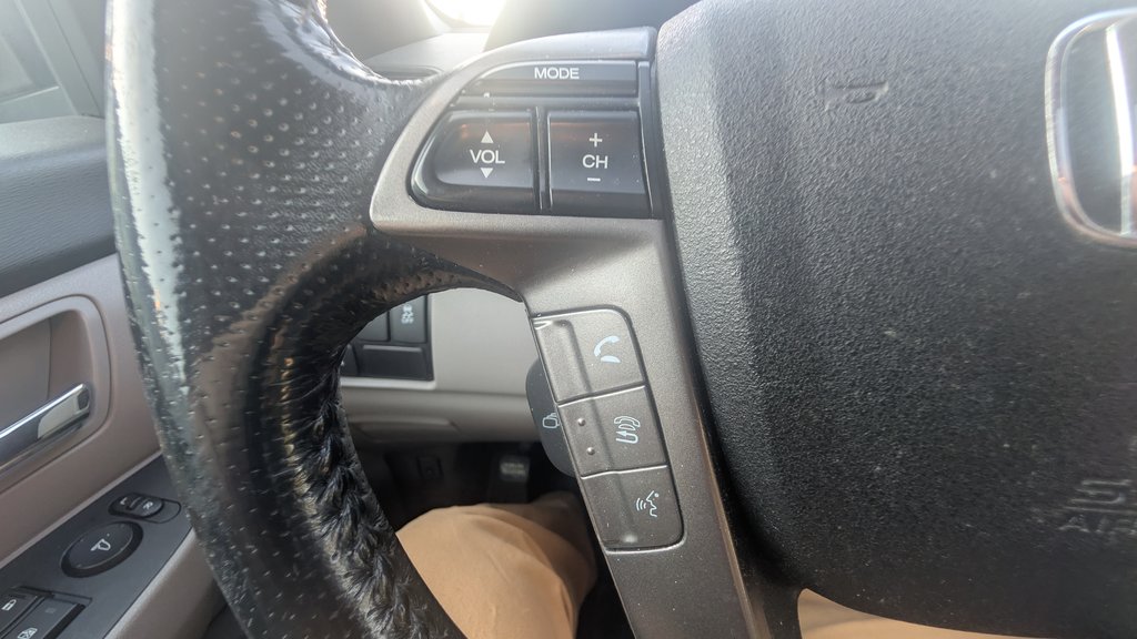 2016 Honda Odyssey EX-L, TOUJOURS ENTRETENU CHEZ HONDA in Boucherville, Quebec - 14 - w1024h768px