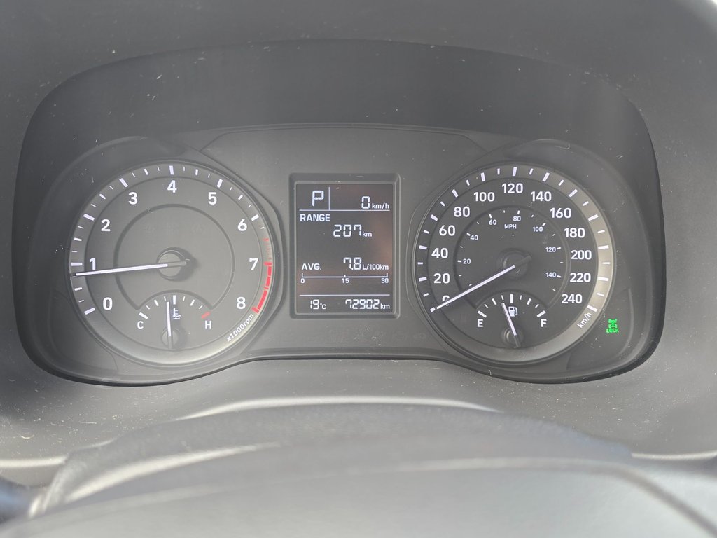 2021 Hyundai Kona Essential AWD CAMERA in Boucherville, Quebec - 23 - w1024h768px