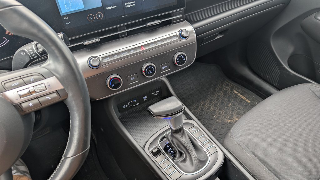 2025 Hyundai Kona Preferred, UN PROPRIÉTAIRE, GARANTIE in Boucherville, Quebec - 15 - w1024h768px