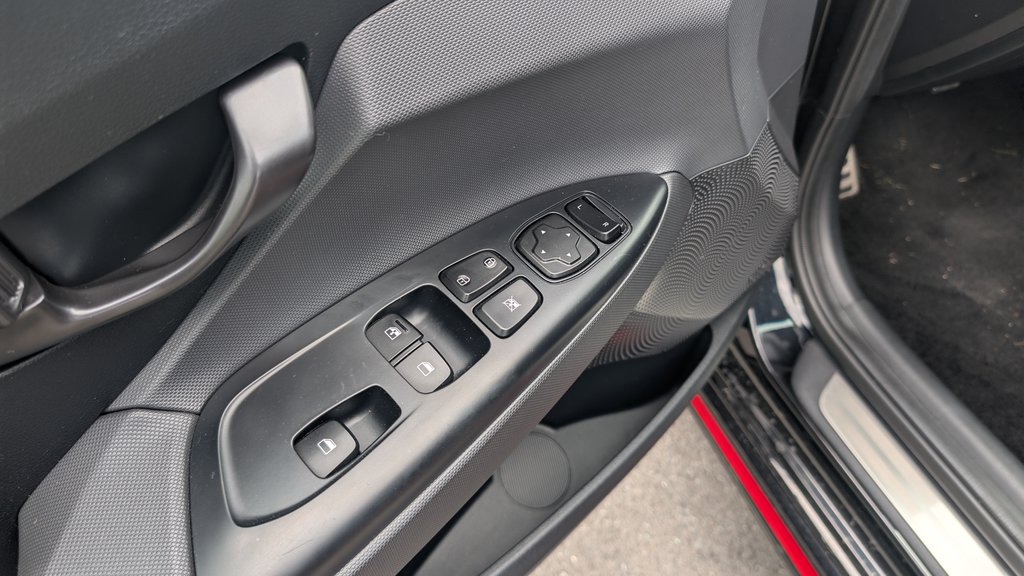 2020 Hyundai Veloster N AUCUN ACCIDENT, BAS KM, MANUELLE in Boucherville, Quebec - 17 - w1024h768px