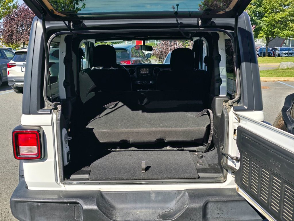 Jeep Wrangler Sport A/C 2 PORTES,V6 3.6L 2020 à Boucherville, Québec - 14 - w1024h768px