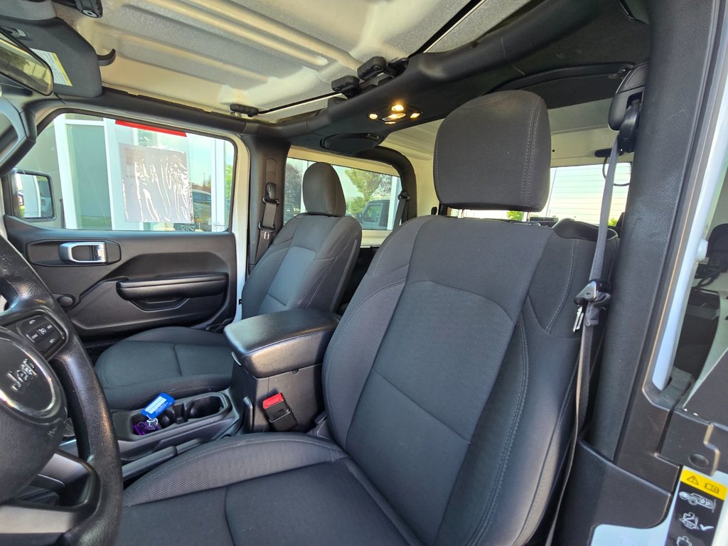 Jeep Wrangler Sport A/C 2 PORTES,V6 3.6L 2020 à Boucherville, Québec - 20 - w1024h768px