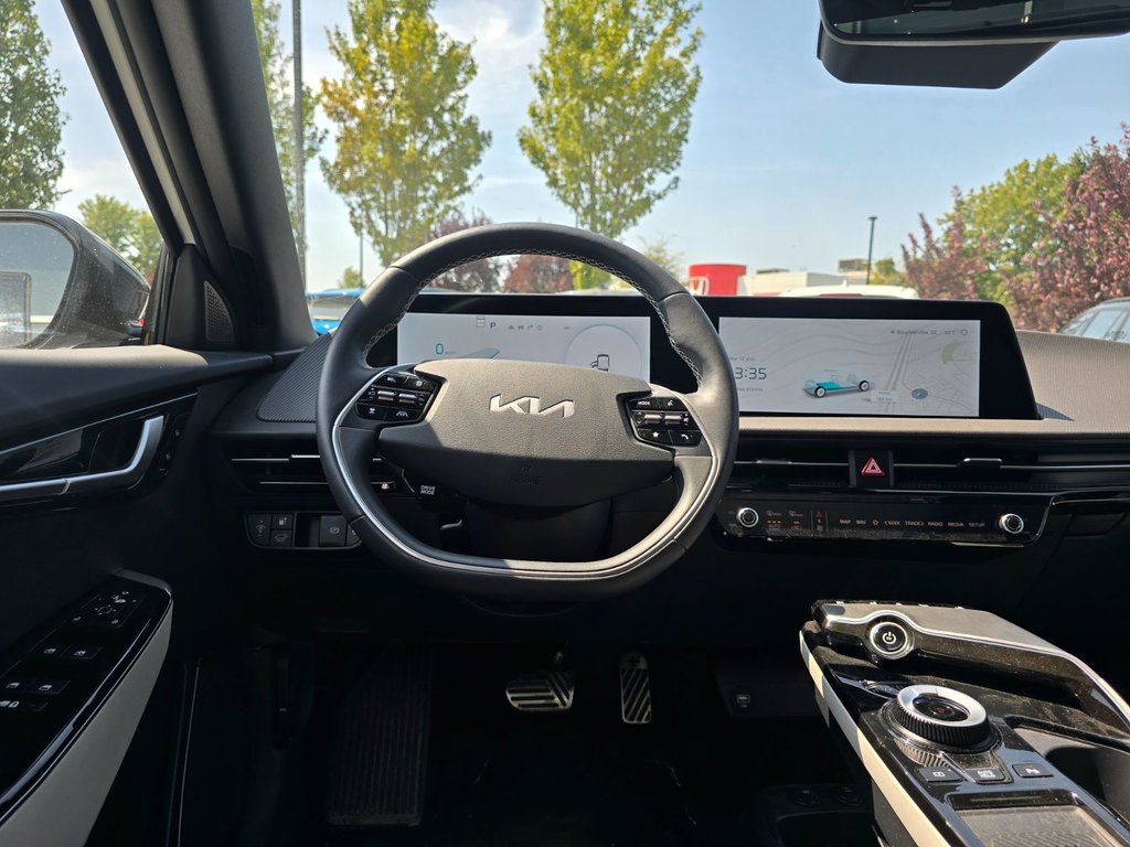 2024 Kia EV6 GT-LINE 2 /AWD /SUEDE /TOIT in Boucherville, Quebec - 18 - w1024h768px
