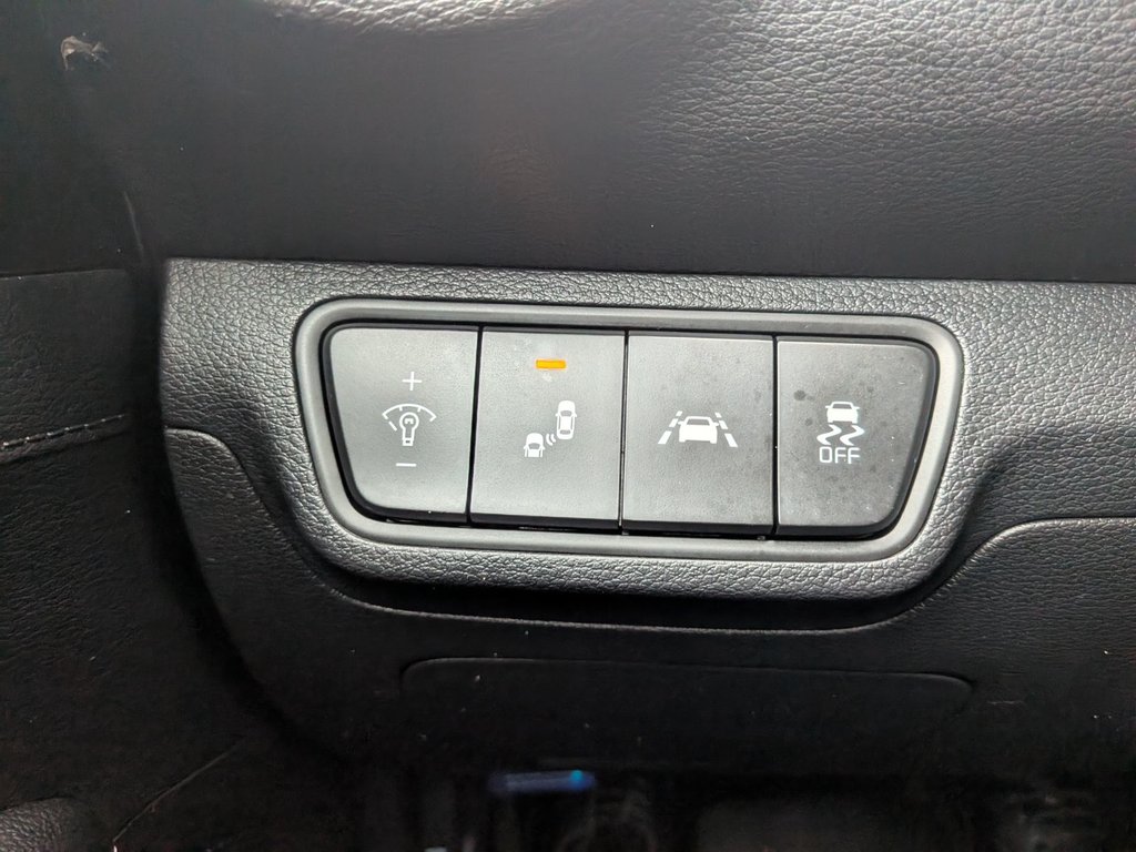 2020 Kia Forte EX AUTO JAMAIS ACCIDENTÉ BAS KM in Boucherville, Quebec - 17 - w1024h768px