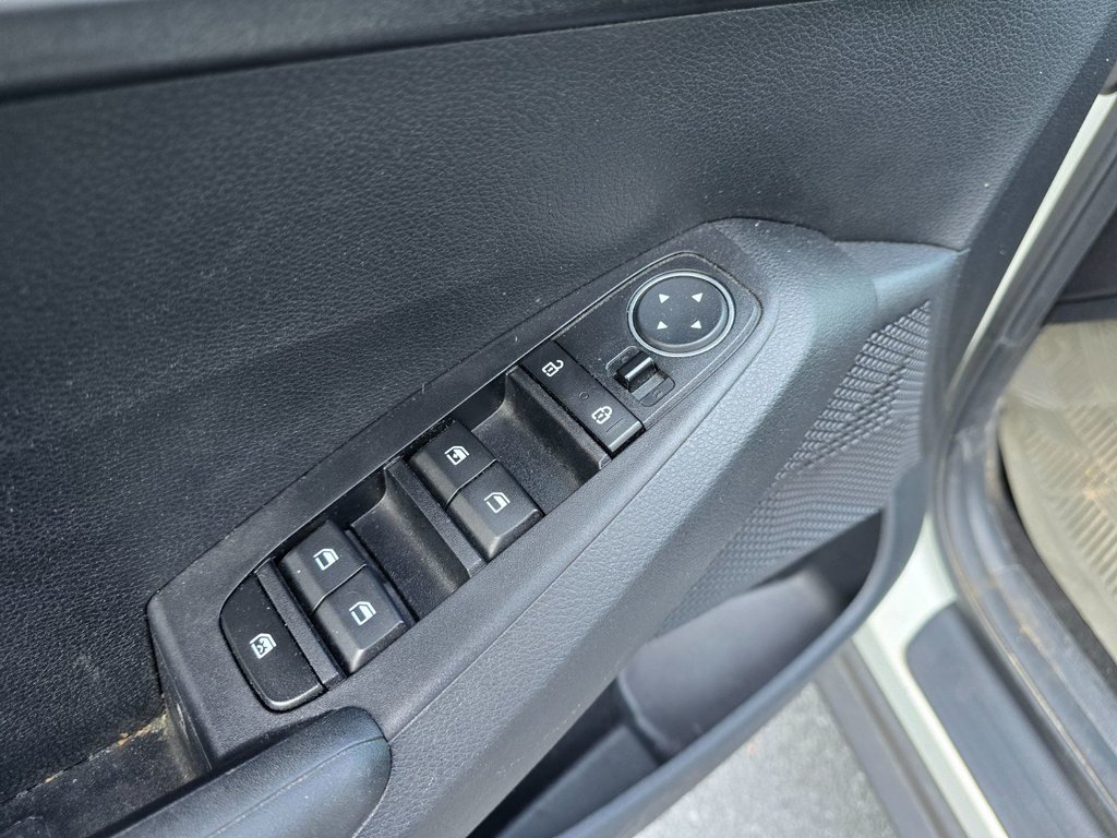 2021 Kia Seltos LX,AWD, BAS KM in Boucherville, Quebec - 23 - w1024h768px