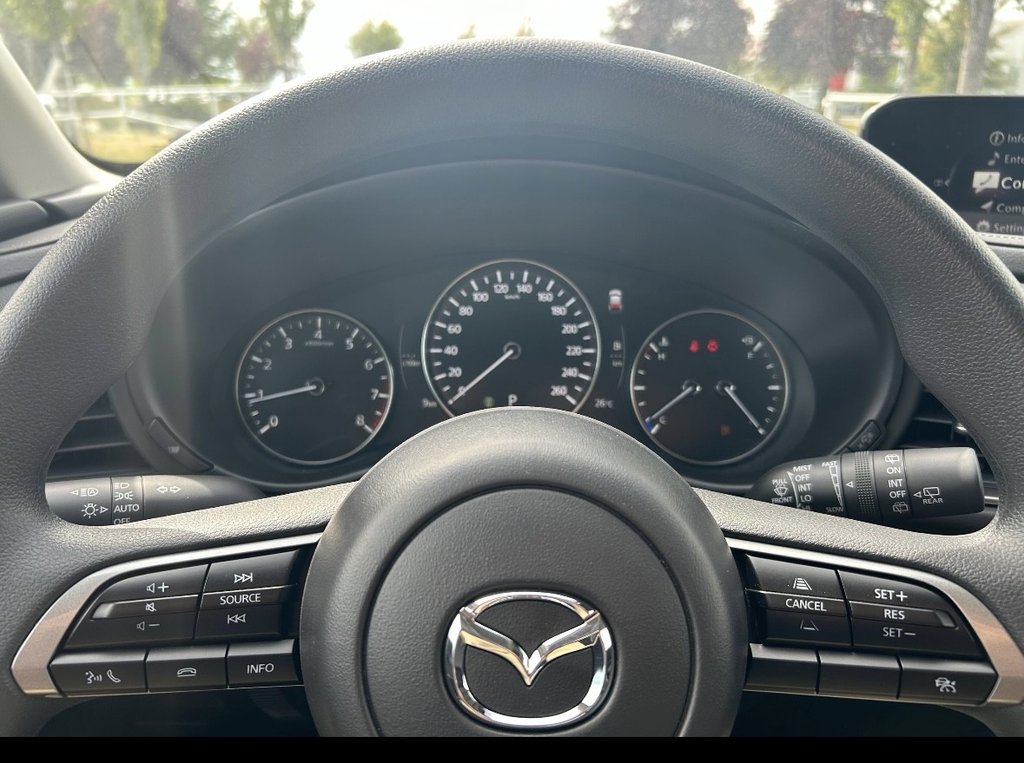 2025 Mazda CX-30 GX in Boucherville, Quebec - 10 - w1024h768px