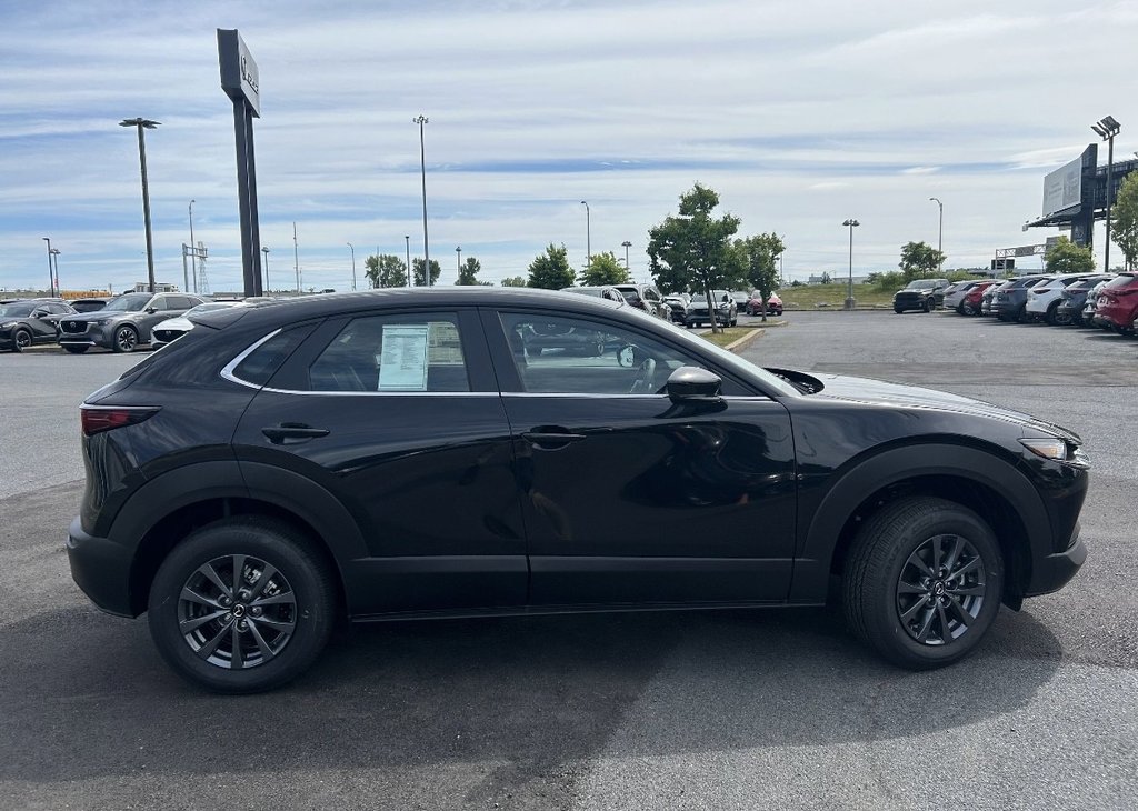 2025 Mazda CX-30 GX in Boucherville, Quebec - 5 - w1024h768px