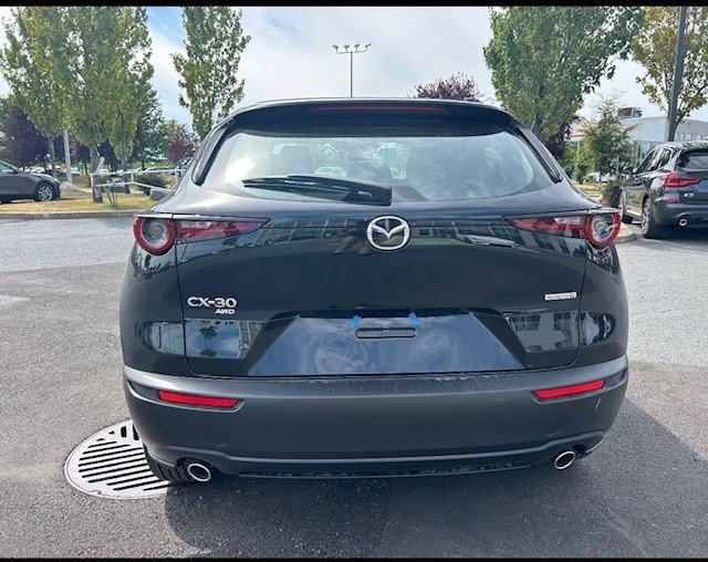 2025 Mazda CX-30 GX in Boucherville, Quebec - 3 - w1024h768px