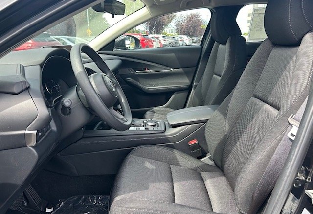 2025 Mazda CX-30 GX in Boucherville, Quebec - 9 - w1024h768px
