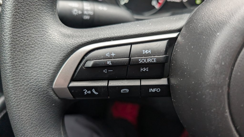2025 Mazda CX-30 GX AWD, BAS KM, 1 PROPRIO in Boucherville, Quebec - 10 - w1024h768px