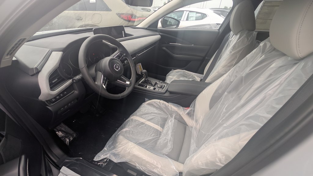 2026 Mazda CX-30 GT Kuro in Boucherville, Quebec - 2 - w1024h768px