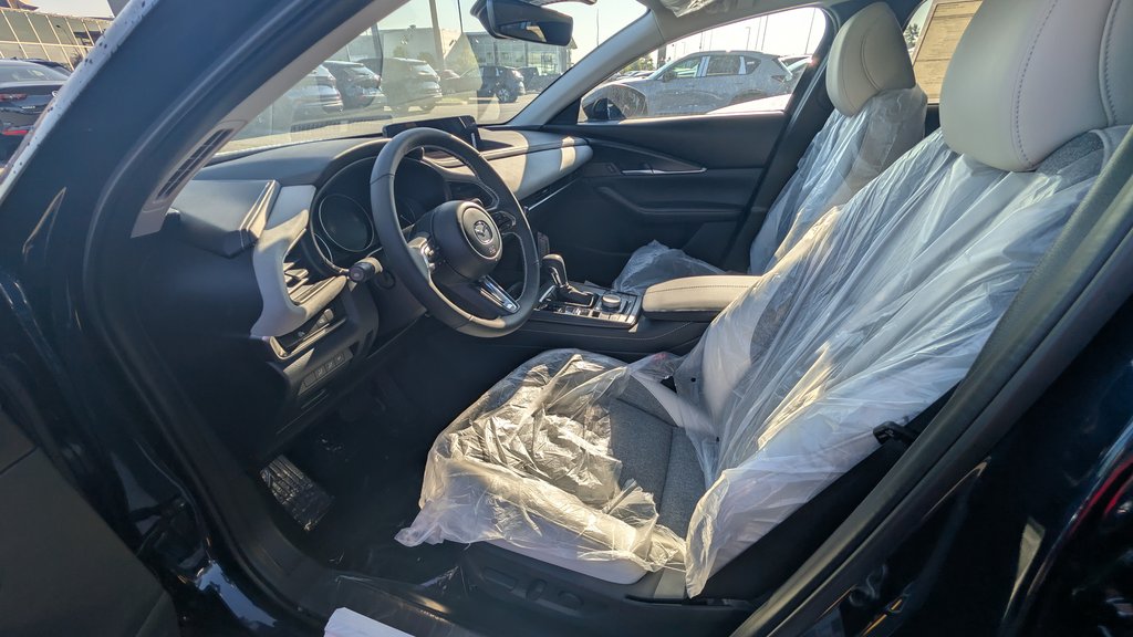 2026 Mazda CX-30 GS Kuro in Boucherville, Quebec - 2 - w1024h768px