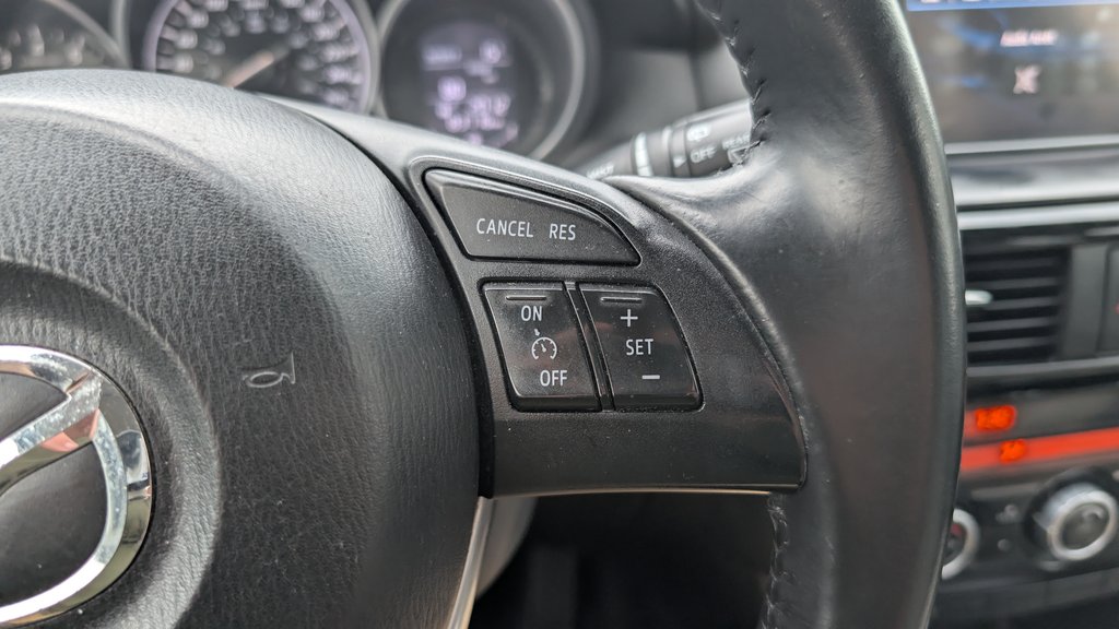2015 Mazda CX-5 GT AWD, BAS KM, CUIR, TOIT in Boucherville, Quebec - 26 - w1024h768px