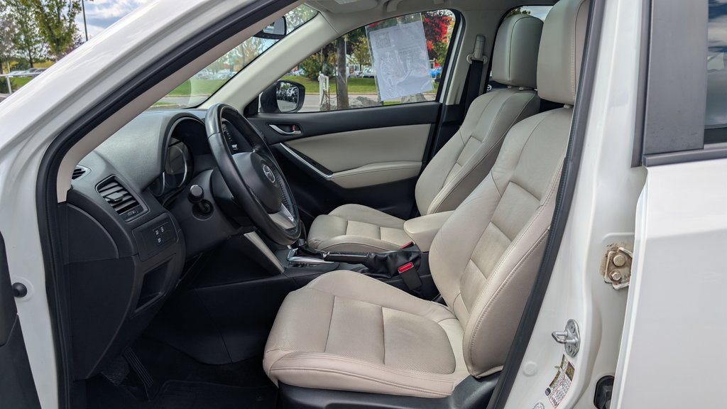 2015 Mazda CX-5 GT AWD, BAS KM, CUIR, TOIT in Boucherville, Quebec - 18 - w1024h768px