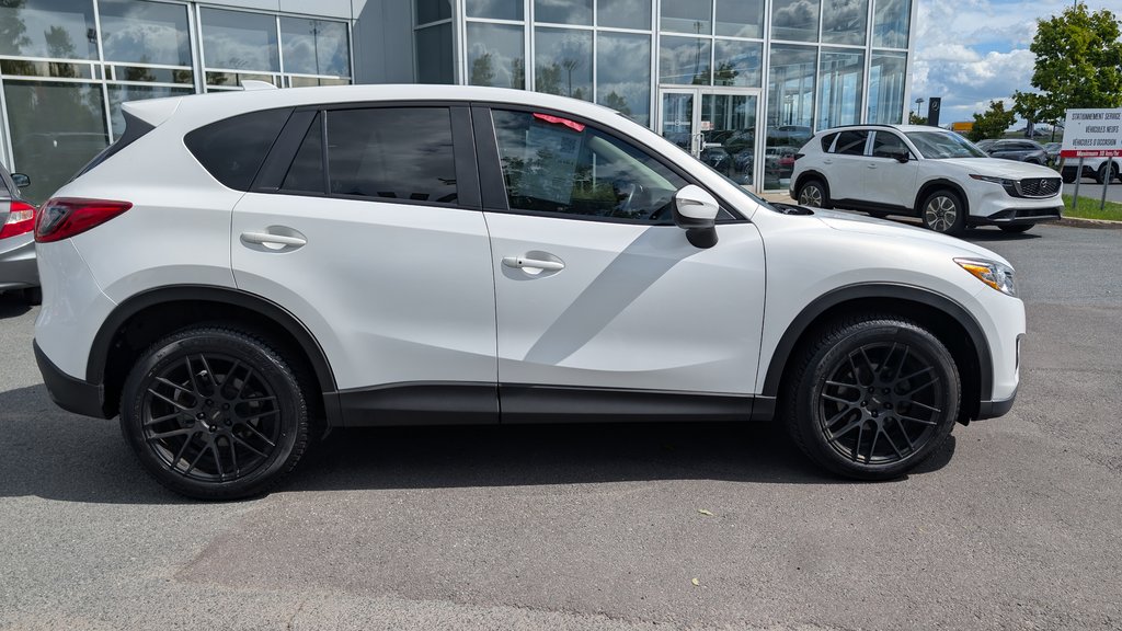 2015 Mazda CX-5 GT AWD, BAS KM, CUIR, TOIT in Boucherville, Quebec - 14 - w1024h768px