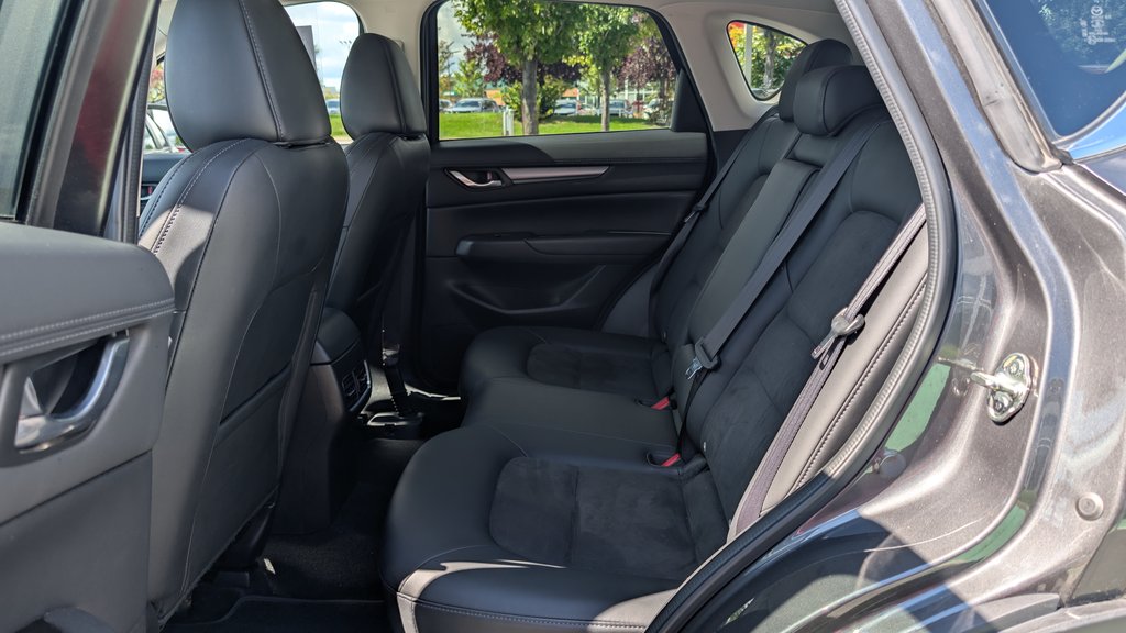 2017 Mazda CX-5 GS, BAS KM, 1 SEUL PROPRIÉTAIRE in Boucherville, Quebec - 13 - w1024h768px