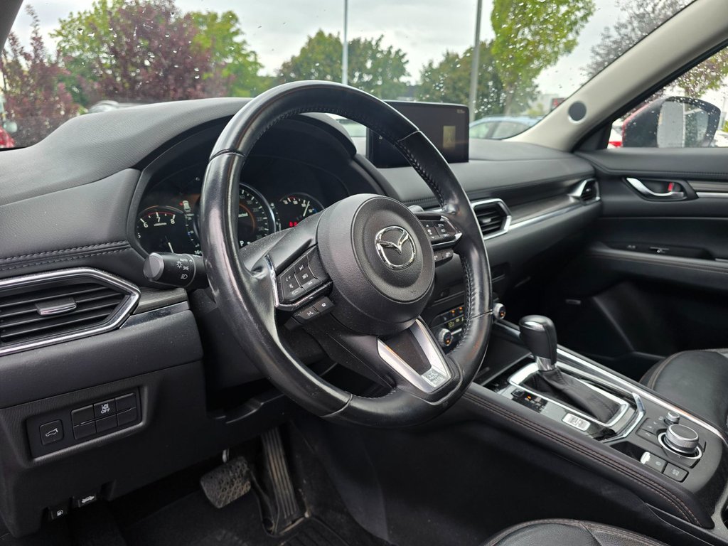 Mazda CX-5 GT / CUIR / TOIT / AWD 2022 à Boucherville, Québec - 21 - w1024h768px