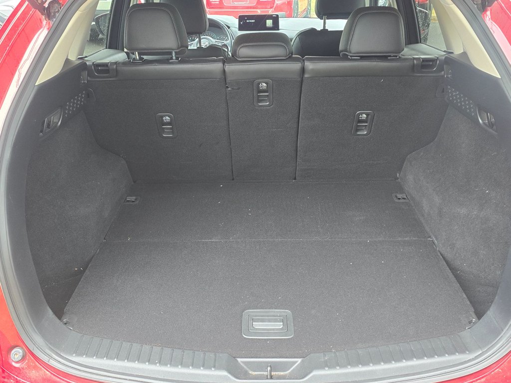 Mazda CX-5 GT / CUIR / TOIT / AWD 2022 à Boucherville, Québec - 13 - w1024h768px