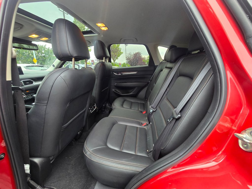 Mazda CX-5 GT / CUIR / TOIT / AWD 2022 à Boucherville, Québec - 28 - w1024h768px