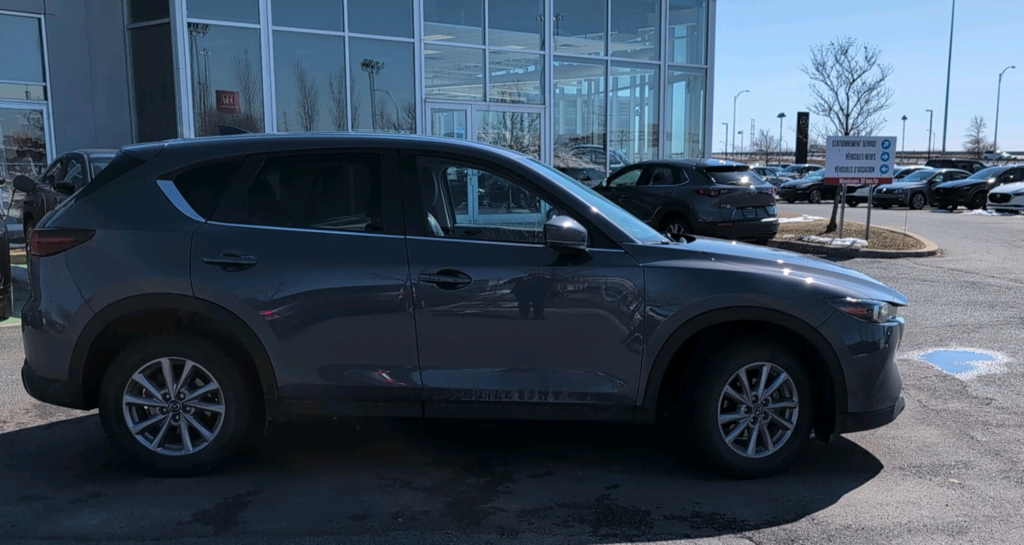 Mazda CX-5 GS AWD GARANTIE 1 PROPRIO JAMAIS ACCIDENTÉ 2023 à Boucherville, Québec - 3 - w1024h768px
