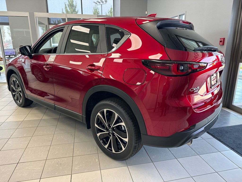 2024 Mazda CX-5 GS in Boucherville, Quebec - 3 - w1024h768px