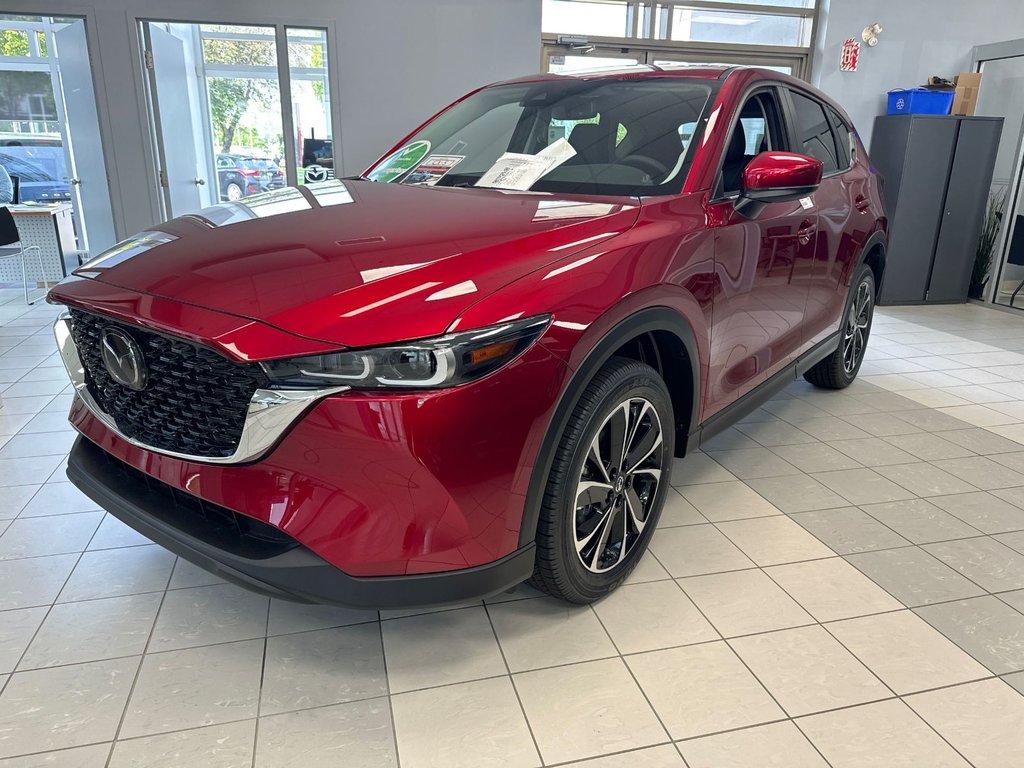 2024 Mazda CX-5 GS in Boucherville, Quebec - 1 - w1024h768px