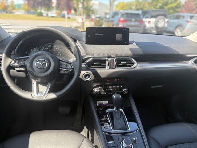 2025 Mazda CX-5 GS GROUPE CONFORT in Boucherville, Quebec - 13 - w1024h768px