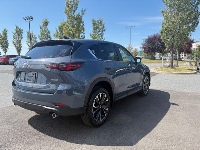 2025 Mazda CX-5 GS GROUPE CONFORT in Boucherville, Quebec - 5 - w1024h768px