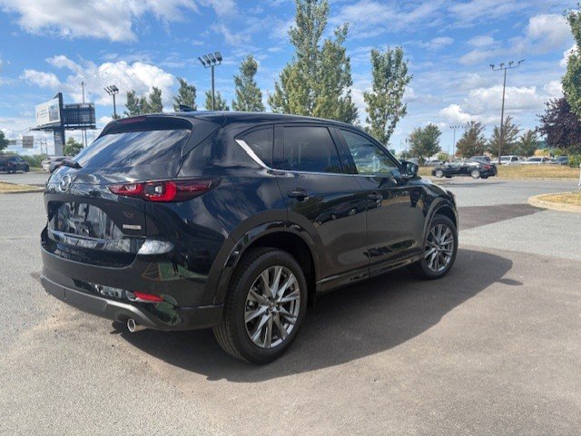 2025 Mazda CX-5 GT in Boucherville, Quebec - 7 - w1024h768px