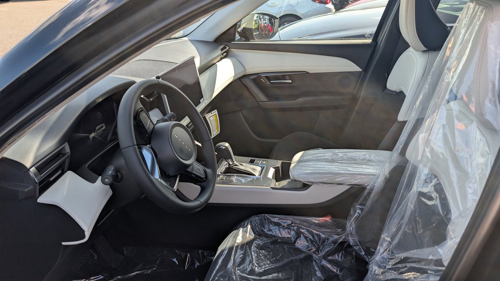 2026 Mazda CX-5 GS in Boucherville, Quebec - 2 - w1024h768px