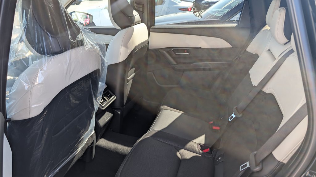 2026 Mazda CX-5 GS in Boucherville, Quebec - 3 - w1024h768px