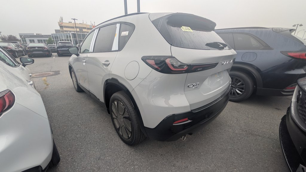 2026 Mazda CX-5 GT in Boucherville, Quebec - 3 - w1024h768px