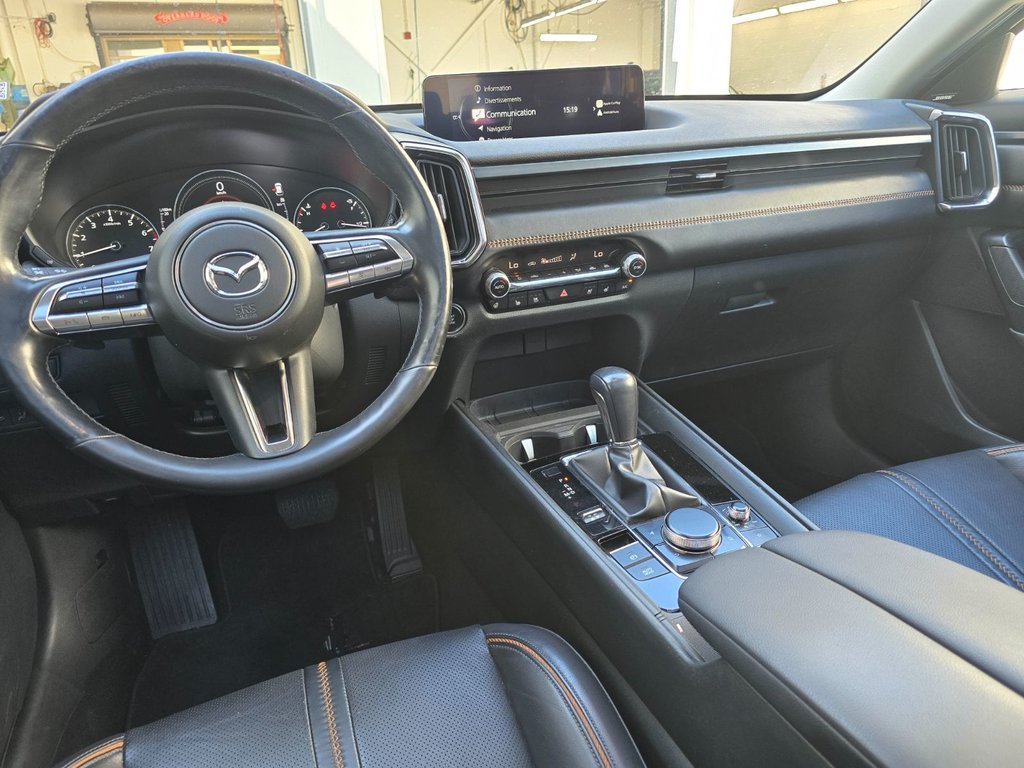 2023 Mazda CX-50 GT-TURBO, CUIR, TOIT, NAV in Boucherville, Quebec - 36 - w1024h768px