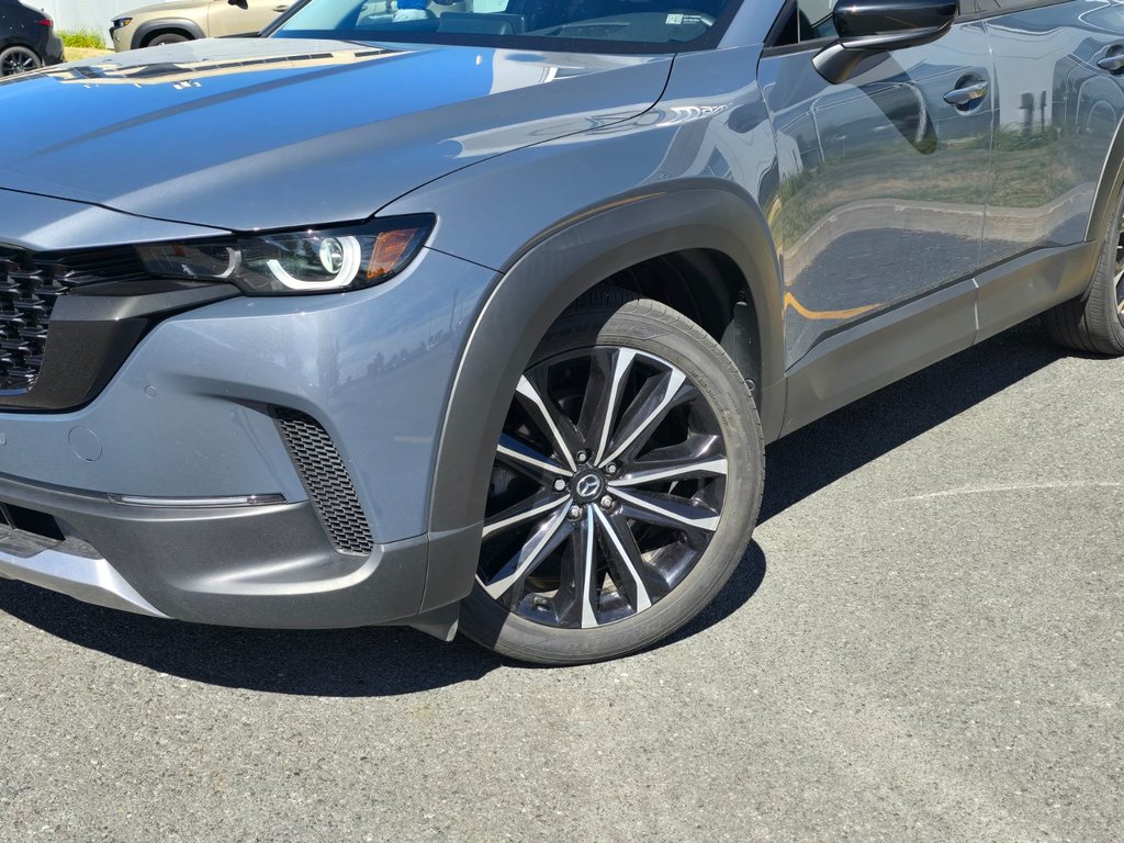 2023 Mazda CX-50 GT-TURBO, CUIR, TOIT, NAV in Boucherville, Quebec - 7 - w1024h768px