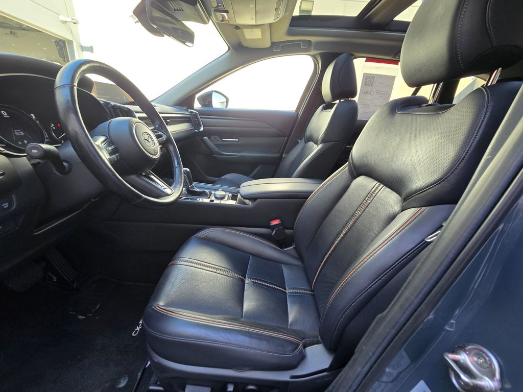 2023 Mazda CX-50 GT-TURBO, CUIR, TOIT, NAV in Boucherville, Quebec - 32 - w1024h768px