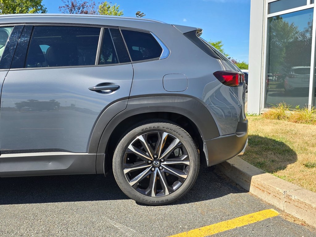 2023 Mazda CX-50 GT-TURBO, CUIR, TOIT, NAV in Boucherville, Quebec - 11 - w1024h768px